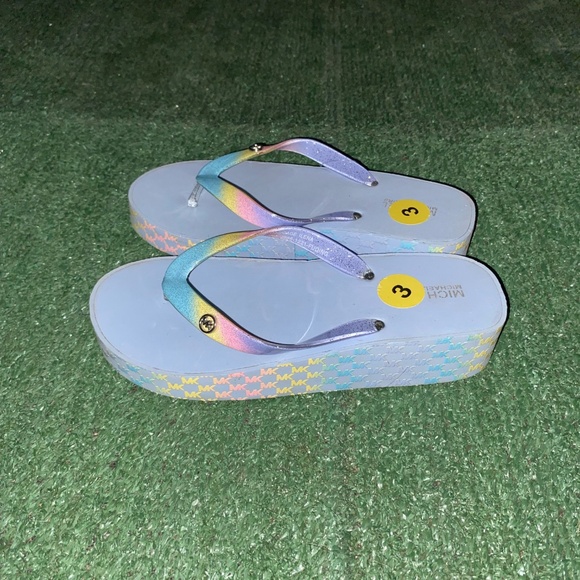 Michael Kors flip flops - Picture 4 of 6